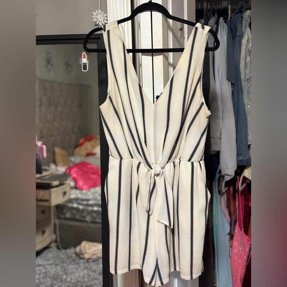 SPECIAL OCCASION ROMPER